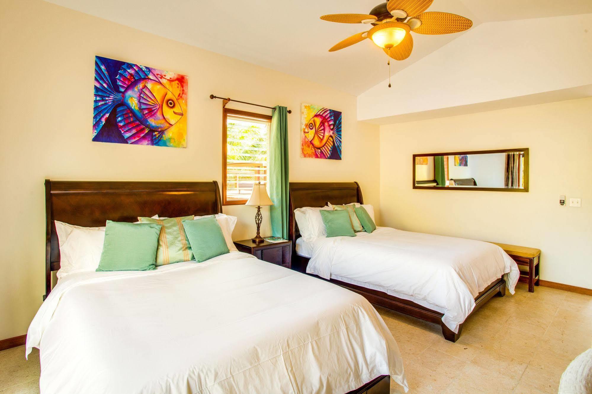 Hatchet Caye Island Resort (Adults Only) Placencia Екстер'єр фото