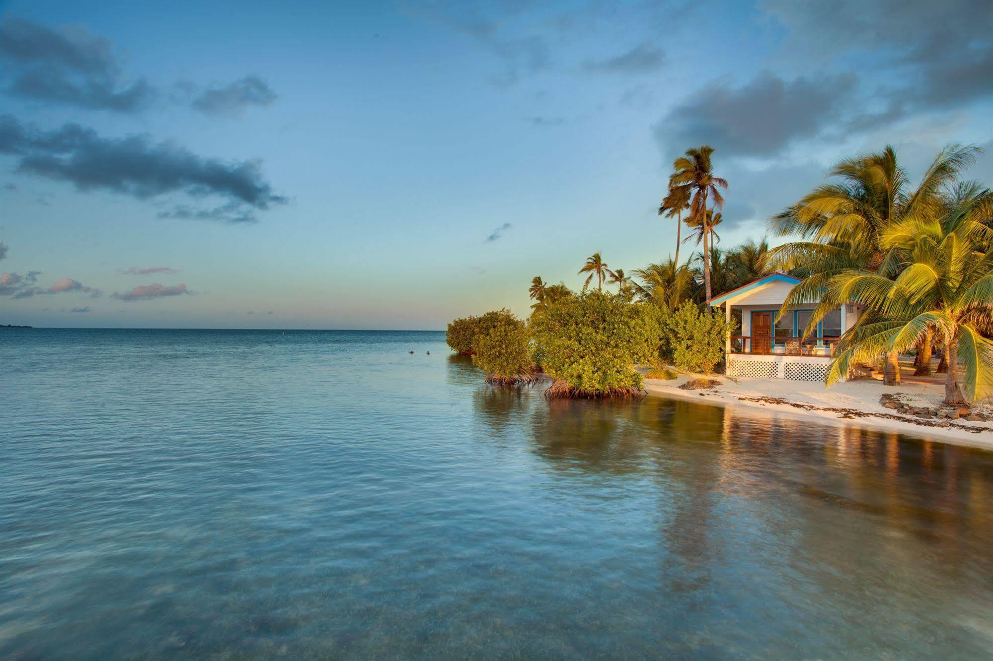 Hatchet Caye Island Resort (Adults Only) Placencia Екстер'єр фото